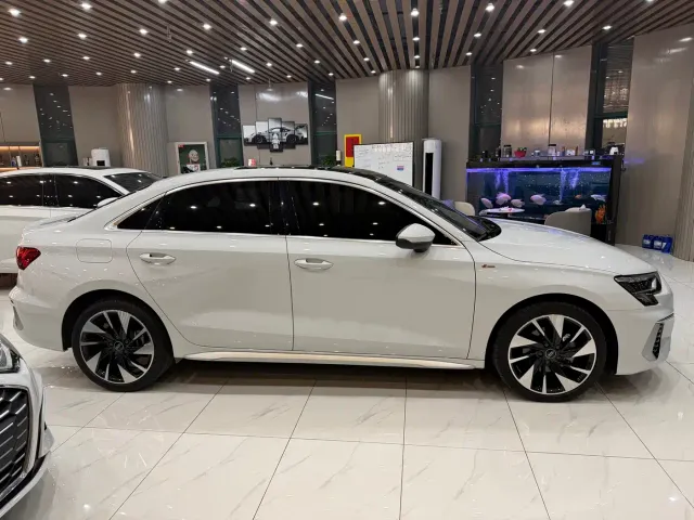 Audi A3 — Фото автомобиля 6