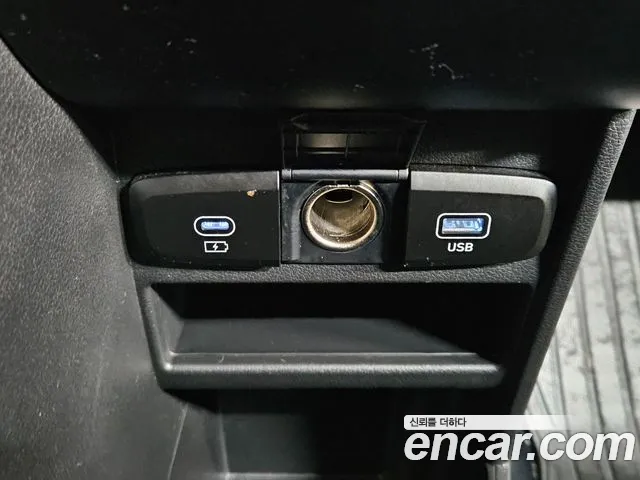 Hyundai Staria Staria Карго 3 места — Фото автомобиля 18