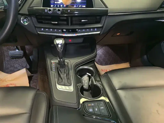 Cadillac CT4 — Фото автомобиля 13