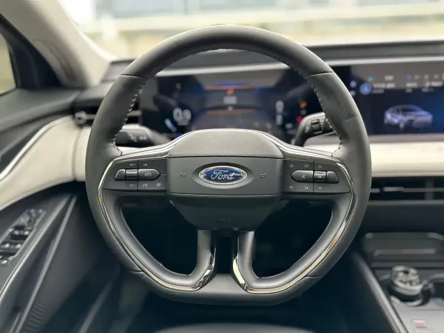 Ford Mondeo — Фото автомобиля 17