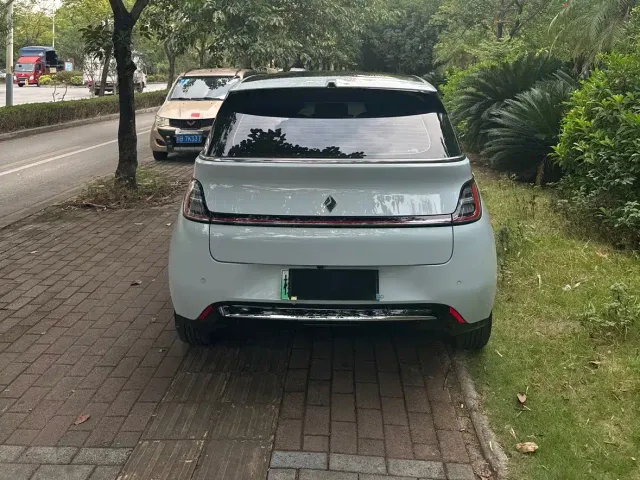 Baojun Baojun Cloud 2023 460 Max — Фото автомобиля 4