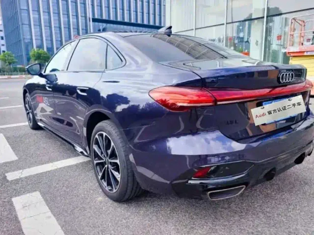 Audi A5L — Фото автомобиля 2