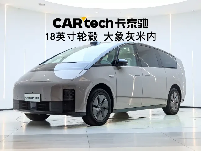 Фотография автомобиля — Li Auto MEGA