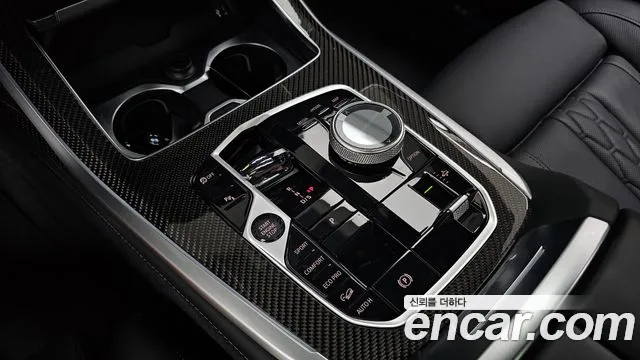 BMW X7 — Фото автомобиля 3