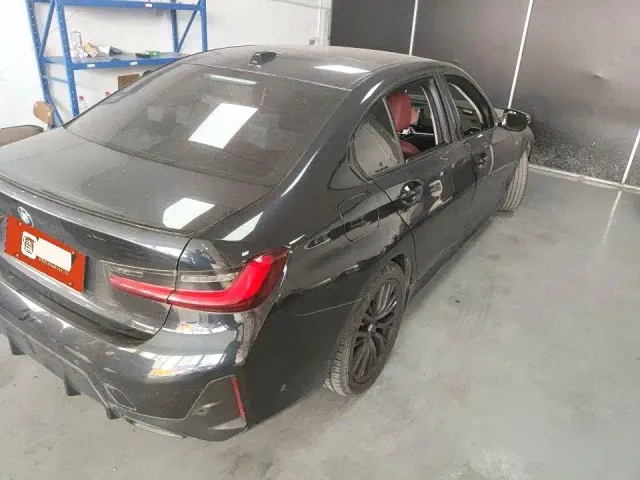 BMW 3 Series — Фото автомобиля 6