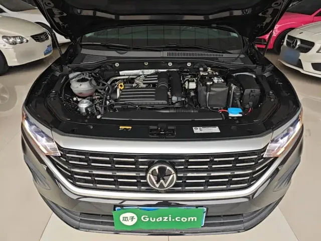 Volkswagen Passat — Фото автомобиля 19
