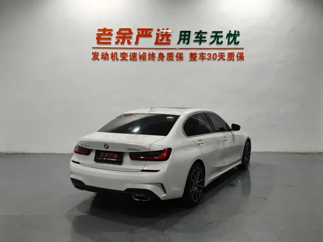 BMW 3 Series — Фото автомобиля 9
