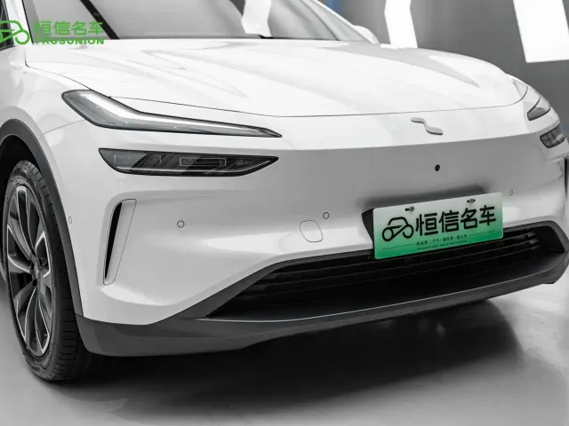 Onvo L60 — Фото автомобиля 10