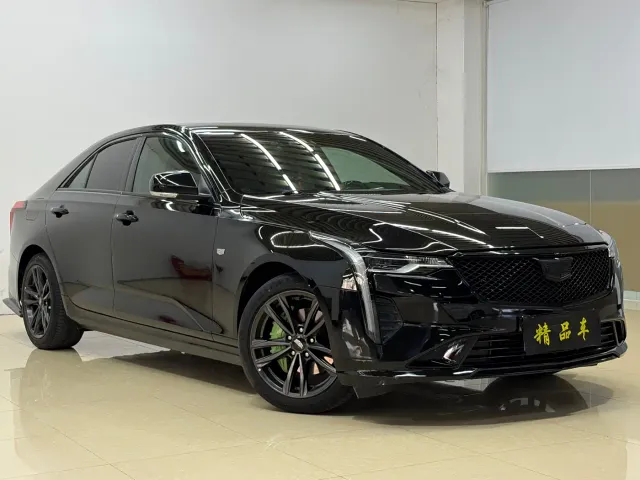 Cadillac CT4 — Фото автомобиля 3