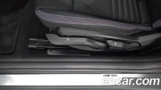 Mini Cooper — Фото автомобиля 25