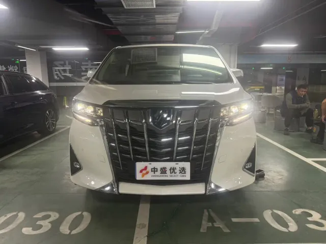 Toyota Alphard — Фото автомобиля 2