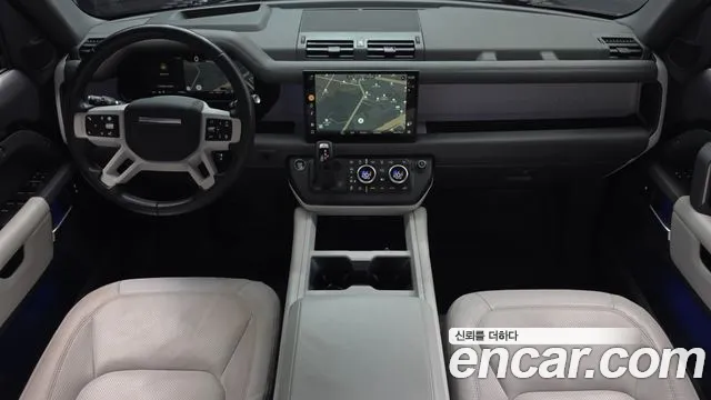 Land Rover Defender — Фото автомобиля 6