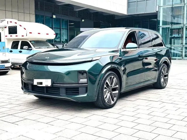 Фотография автомобиля — Li Auto L9