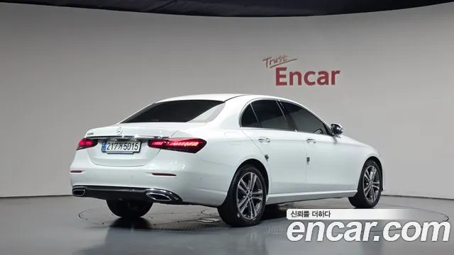 Mercedes-Benz E-Class W213 — Фото автомобиля 2
