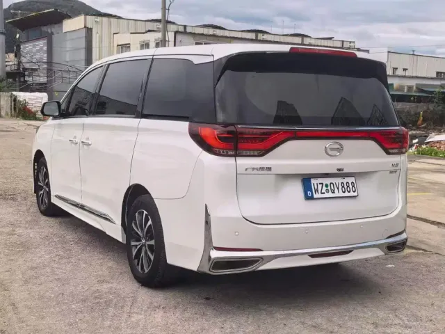 GAC Trumpchi M8 — Фото автомобиля 9