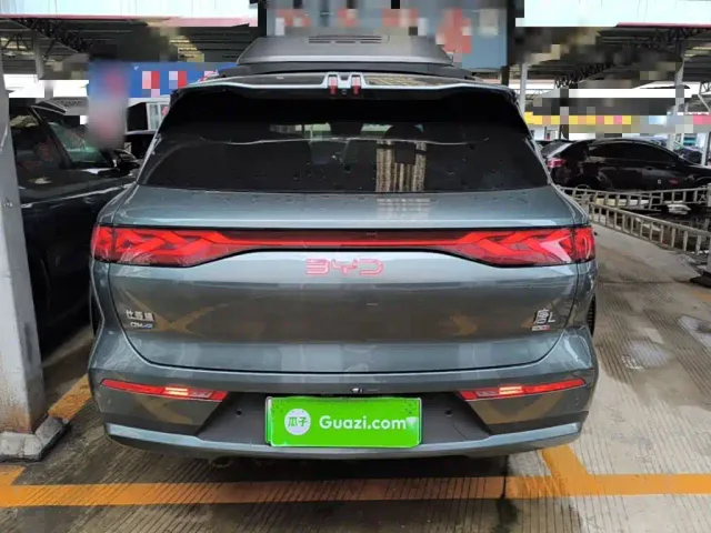BYD Tang L — Фото автомобиля 5
