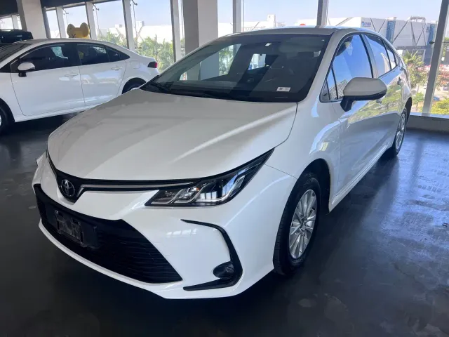 Фотография автомобиля — Toyota Corolla