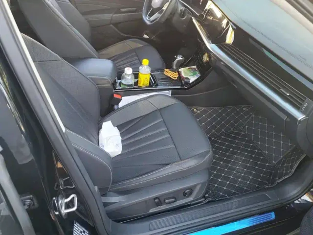 Volkswagen Passat — Фото автомобиля 8