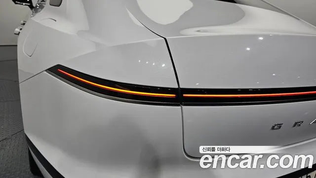 Hyundai Grandeur GN7 — Фото автомобиля 8