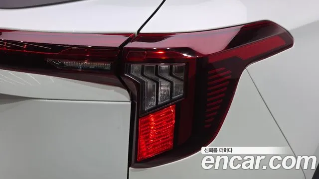 Kia Seltos New — Фото автомобиля 8