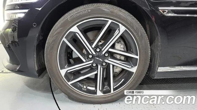 Genesis G80 RG3 — Фото автомобиля 5