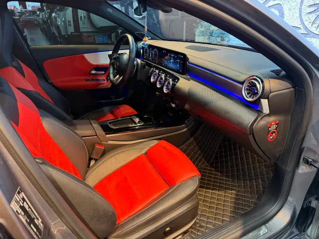 Mercedes-Benz A-Class AMG — Фото автомобиля 15