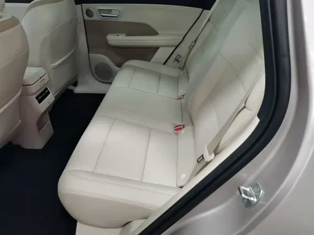 Toyota BoZhi 3X — Фото автомобиля 16