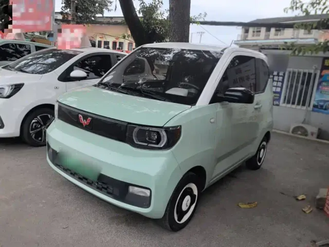 Фотография автомобиля — Wuling Hongguang Mini EV