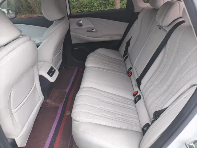 Chery Fulwin A8 — Фото автомобиля 10