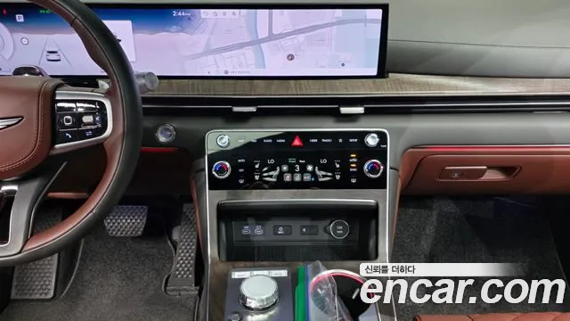 Genesis GV80 — Фото автомобиля 14