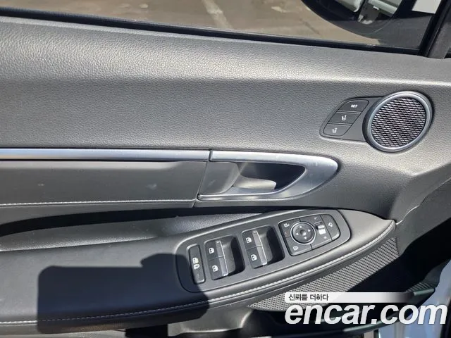Hyundai Sonata — Фото автомобиля 3