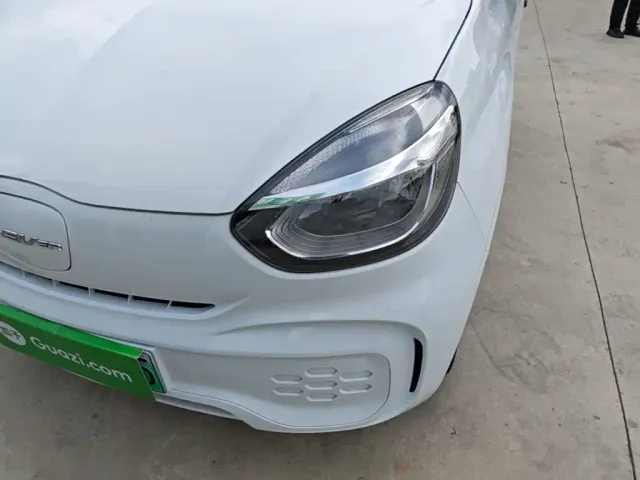 Roewe Clever — Фото автомобиля 23