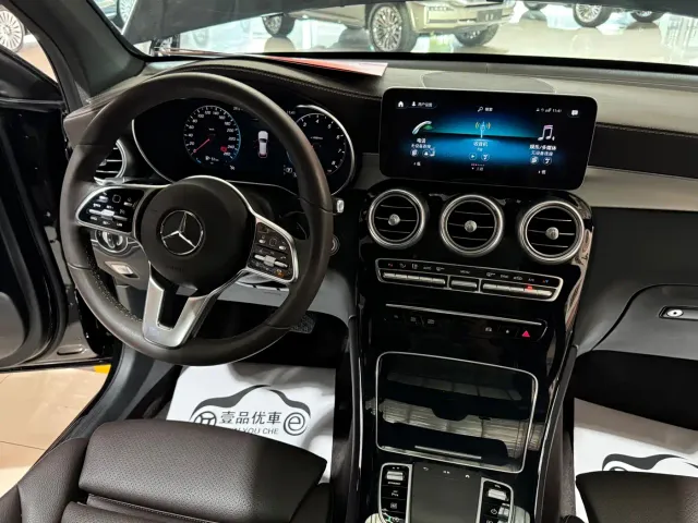Mercedes-Benz GLC-Class — Фото автомобиля 10