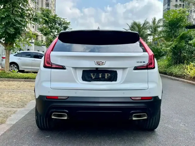 Cadillac XT4 — Фото автомобиля 8