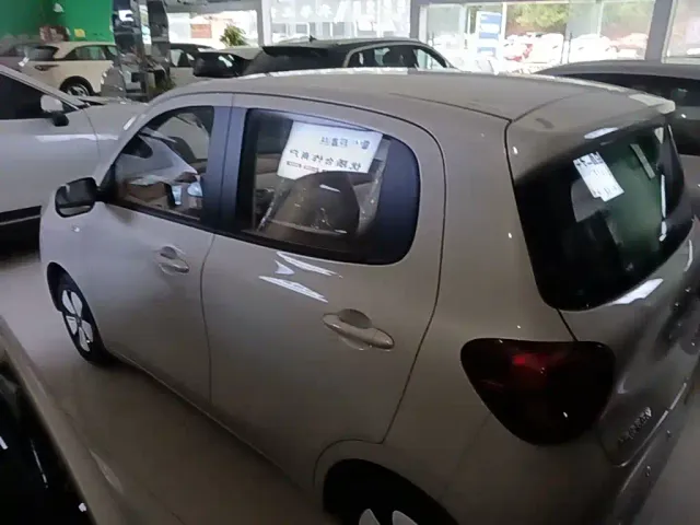 Wuling Hongguang Mini EV — Фото автомобиля 4