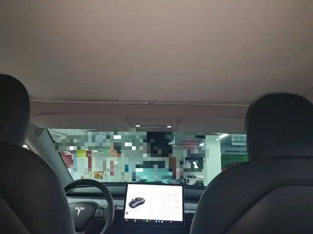 Tesla Model Y — Фото автомобиля 17