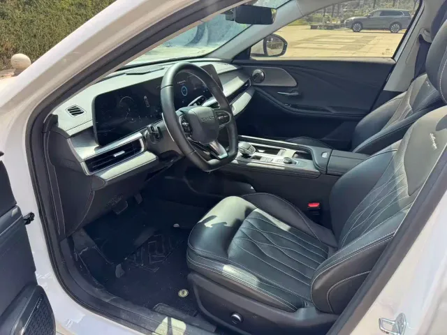 Chery Arrizo 8 — Фото автомобиля 8