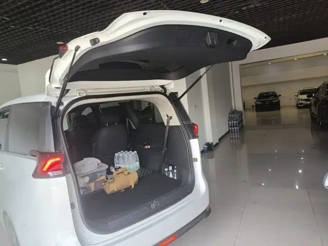 Maxus G50 — Фото автомобиля 14