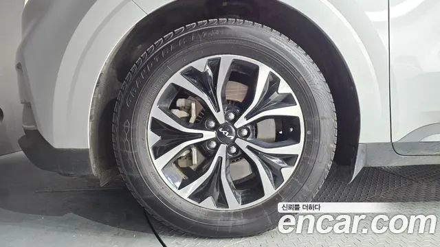 Kia Canival Carnival 4 поколение Дизель 11 мест Prestige — Фото автомобиля 5