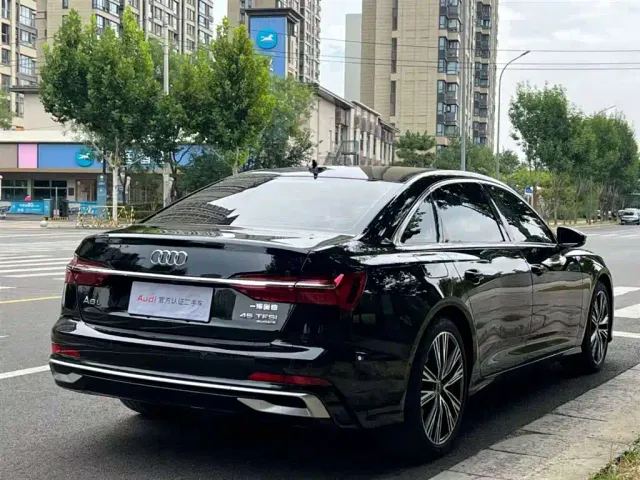 Audi A6L — Фото автомобиля 4