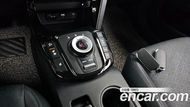 Kia Seltos — Фото автомобиля 9