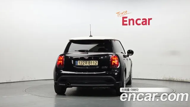 MINI Cooper — Фото автомобиля 4