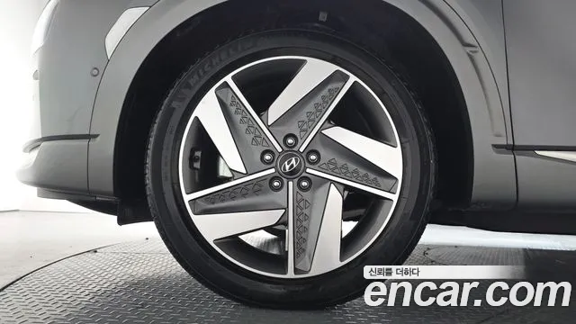 Hyundai Nexo Nexo Premium — Фото автомобиля 5
