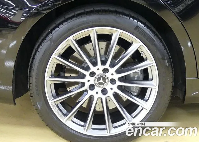 Mercedes-Benz S-Class W223 — Фото автомобиля 9