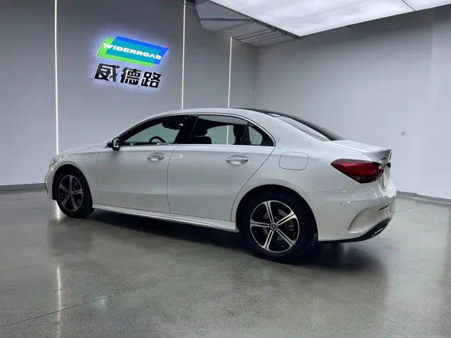 Mercedes-Benz A-Class — Фото автомобиля 5