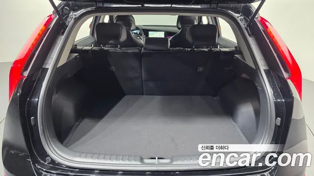 Kia Niro All Niro EV Air — Фото автомобиля 20