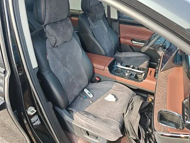 GAC Trumpchi Trumpchi E8 NEV 2024 Model 150km MAX+ — Фото автомобиля 24