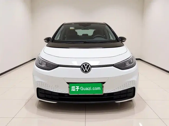 Volkswagen ID.3 — Фото автомобиля 2