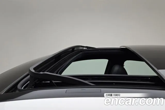 Mercedes-Benz GLE-Class — Фото автомобиля 12
