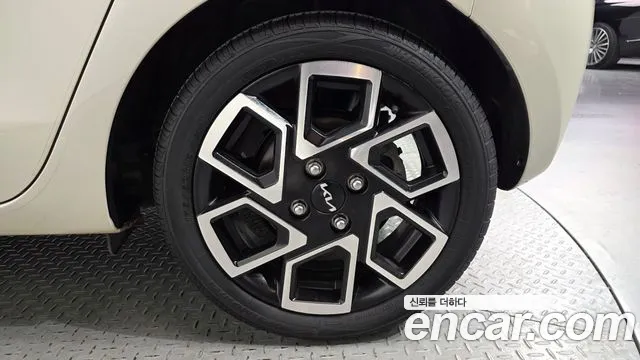 Kia RAY Новый Kia Ray Signature — Фото автомобиля 21
